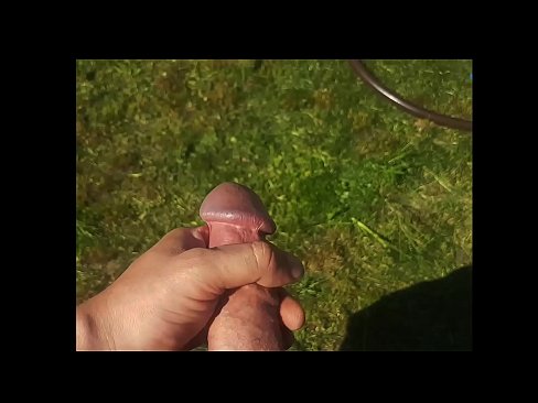 ❤️ Horúca kočka si nechá jebnúť ružovú kundičku a vystrieka sa so squirtom v letnej záhrade ❤❌ Krásne porno na sk.bladesoul.top ❌️❤